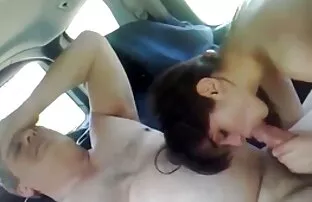 XXX Il culo della figlia mature pelose scopate dell'allenatore ha dato un membro del trapianto