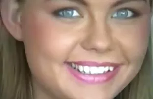 XXX Nero, una ragazza russa non si è astenuta ragazzi scopano mature dal sesso anale