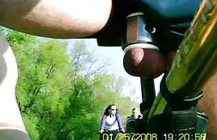 XXX Tanya cammina in città scopate amatoriali con donne mature senza pantaloni