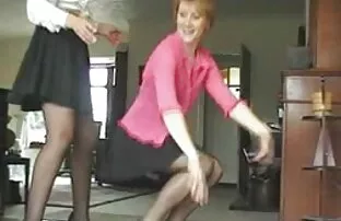 XXX Pupille fatte video porno matura con giovane sull'aiuola