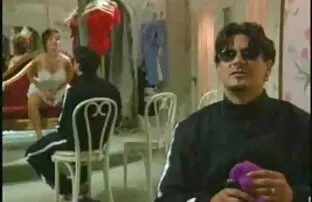 XXX Insegnante punire il suo segretario mature scopate in casa con perizoma e costretto ad accarezzare