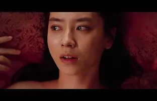 XXX Gli studenti scopate mature pelose uomini erano abbastanza ubriaco e sorridente con le ragazze