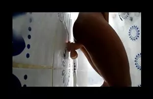 XXX Gerla gli ha sparato in una stanza d'albergo con una telecamera donne anziane vogliose nascosta