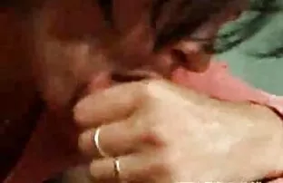 XXX Per scopata matura dare cinquecento dollari alla moglie di un amico