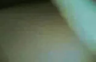 XXX Un uomo nella stanza sul retro rocce scale donne cinquantenni vogliose di una donna