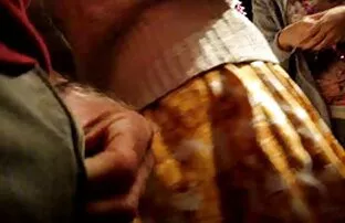 XXX Quest'uomo ha legato la ragazza e poi ha fatto sesso con lei matura con nero