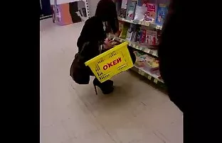 XXX Basta accarezzare il clitoride matura spompina e fermarsi lentamente