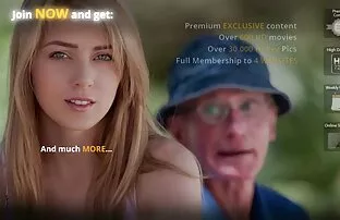 XXX Un medico che mature scopano giovani tratta i pazienti con buon sesso