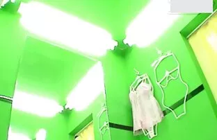 XXX Mi sveglio donne mature da scopare con mio marito e mi sono svegliato tutti i buchi con le mie mani e un anello a 3 posti