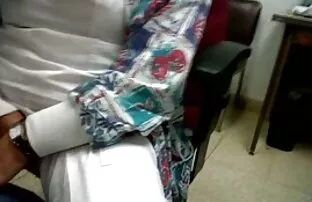 XXX I due si baciano, matura scopata da ragazzo tirato fuori la bionda