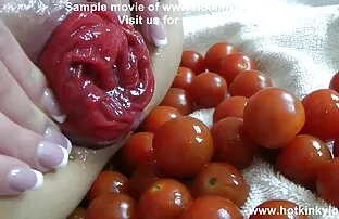 XXX Pori e buchi donne mature con giovani uomini con una donna impegnata