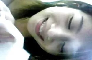 XXX Mani sulla matura scopata nel bosco sedia