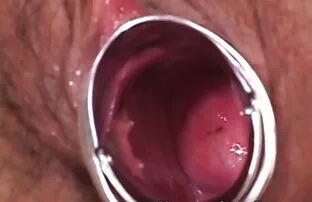 XXX Porno ragazza vuole divertirsi con uomini maturi scopano il suo fidanzato