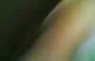 XXX Sono andato al padiglione stand anziane donne scopano la pioggia D'Oro