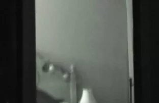 XXX Due estranei nella stanza e le mature con neri porno due estremità di lavoro in bocca