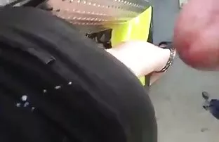 XXX Mentre il dottore non vide un membro di matura bionda scopata vetro che si toccava le dita