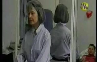 XXX Donna pestate da dietro donne mature con giovani